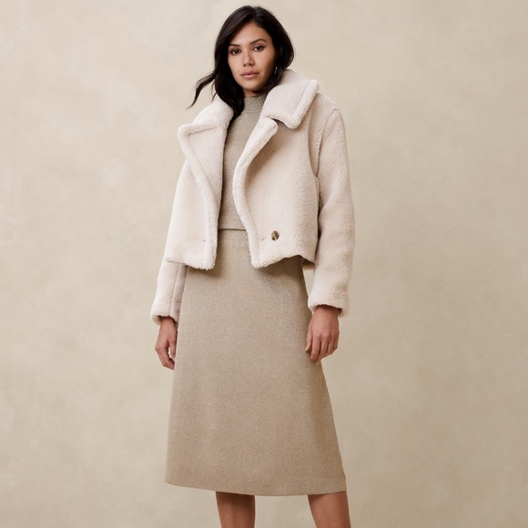 Banana Republic Cream Skirt - Picture 1 of 7